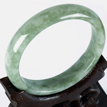 Load image into Gallery viewer, 10% OFF on Sales) 55-65 mm Certified Natural Jadeite Emerald Jade Bracelet Bangle《Grade A》