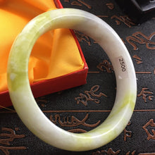Load image into Gallery viewer, 10% OFF- 58/59/60 mm Certified Natural Jadeite Emerald A Jade HandCarved Bangle 2500