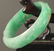 Load image into Gallery viewer, 10% OFF- 55/56 mm Certified Natural Jadeite Emerald A Jade HandCarved Ruyi Flower Bracelet Bangle Y352