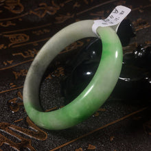 Load image into Gallery viewer, 10% OFF- 56/57/58 mm Certified Natural Jadeite Emerald Jade Bangle《Grade A》A401
