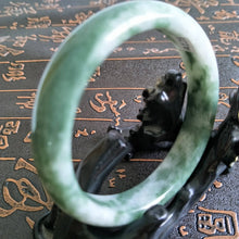 Load image into Gallery viewer, 10% OFF- 57/58/59 mm Certified Natural Jadeite Emerald Jade Bangle《Grade A》A128