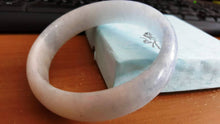 Load image into Gallery viewer, 10% OFF- 60/61/62 mm Certified Natural Jadeite Emerald Jade Bangle《Grade A》A144