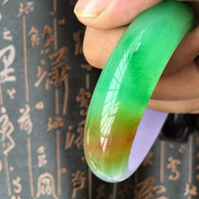 Load image into Gallery viewer, 10% OFF- 58/59/60 mm Certified Natural Ice Jadeite Emerald Jade Bangle《Grade A》
