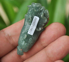Load image into Gallery viewer, 10% OFF- Certified Natural Jadeite Emerald Jade Tablet Translucent Cabbage Pendant《Grade A》3827