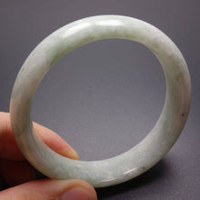 Load image into Gallery viewer, 10% OFF- 61/62/63 mm Certified Natural Jadeite Emerald Jade Bangle《Grade A》W0842
