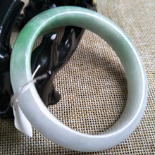 Load image into Gallery viewer, 10% OFF- 56/57/58 mm Certified Natural Jadeite Emerald A Jade HandCarved Bangle 3007