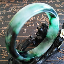Load image into Gallery viewer, 10% OFF- 58/59/60 mm Certified Natural Jadeite Emerald A Jade HandCarved Bangle A165