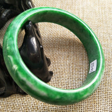 Load image into Gallery viewer, 10% OFF- 56/57/58 mm Certified Natural Jadeite Emerald A Jade HandCarved Bracelet Bangle Z540