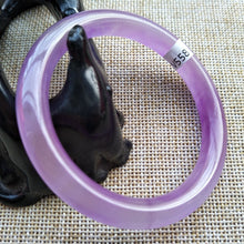 Load image into Gallery viewer, 10% OFF- 58/59/60 mm Certified Natural Jadeite Emerald A*Jade HandCarved Bangle V558