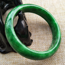 Load image into Gallery viewer, 10% OFF- 57/58/59mm Certified Natural Jadeite Emerald A*Jade HandCarved Bangle F545