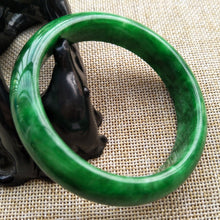 Load image into Gallery viewer, 10% OFF- 57/58/59mm Certified Natural Jadeite Emerald A*Jade HandCarved Bangle F545