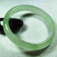 Load image into Gallery viewer, 10% OFF- 56/57/58 mm Certified Natural Jadeite Emerald Jade Bangle《Grade A》H514