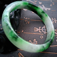 Load image into Gallery viewer, 10% OFF- 58/59/60 mm Certified Natural Jadeite Emerald Jade Bangle《Grade A》M519