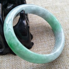 Load image into Gallery viewer, 10% OFF- 57/58/59 mm Certified Natural Jadeite Emerald A Jade HandCarved Bangle W143
