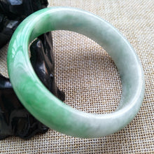 Load image into Gallery viewer, 10% OFF- 56/57/58 mm Certified Natural Jadeite Emerald A Jade HandCarved Bangle W140