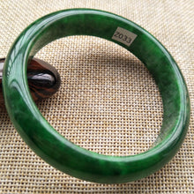 Load image into Gallery viewer, 10% OFF- 56/57/58 mm Certified Natural Jadeite Emerald A Jade HandCarved Bangle Z033