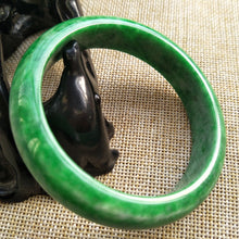 Load image into Gallery viewer, 10% OFF- 56/57/58 mm Certified Natural Jadeite Emerald A Jade HandCarved Bracelet Bangle Z540