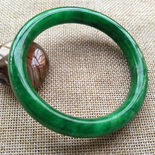 Load image into Gallery viewer, 10% OFF- 57/58/59 mm Certified Natural Jadeite Emerald A*Jade Handcarved Bangle C149