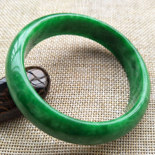 Load image into Gallery viewer, 10% OFF- 56/57/58mm Certified Natural Jadeite Emerald A*Jade HandCarved Bangle Z039