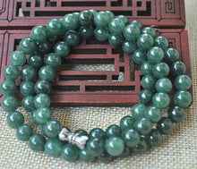 Load image into Gallery viewer, 10% OFF- 550mm/21in Certified Natural Jadeite Emerald Jade Handcarved Flower Pendant Necklace《Grade A》