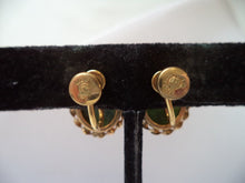 Load image into Gallery viewer, 10% OFF- 2 pcs-Certified Natural Jadeite Emerald Jade A Pair of Jade Flower 5/8" Screw Earrings《Grade A》