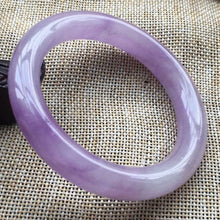 Load image into Gallery viewer, 10% OFF- 58/59/60 mm Certified Natural Jadeite Emerald A*Jade Handcarved Bangle A111
