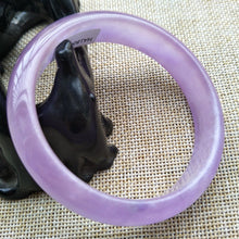 Load image into Gallery viewer, 10% OFF- 58/59/60 mm Certified Natural Jadeite Emerald A*Jade HandCarved Bangle 8638