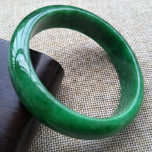 Load image into Gallery viewer, 10% OFF- 58/59/60 mm Certified Natural Jadeite Emerald A*Jade Handcarved Bangle C131