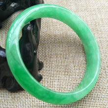 Load image into Gallery viewer, 10% OFF- 57/58/59 mm Certified Natural Jadeite Emerald A*Jade HandCarved Bangle P110