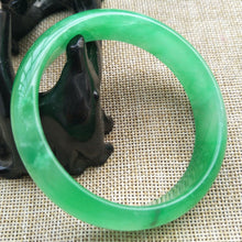 Load image into Gallery viewer, 10% OFF- 58/59/60 mm Certified Natural Jadeite Emerald A*Jade HandCarved Bangle P112