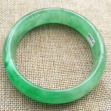 Load image into Gallery viewer, 10% OFF- 58/59/60mm Certified Natural Jadeite Emerald A*Jade HandCarved Bangle P109