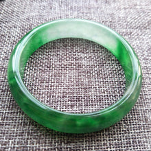 Load image into Gallery viewer, 10% OFF- 56/57/58mm Certified Natural Jadeite Emerald A*Jade HandCarved Bangle X561