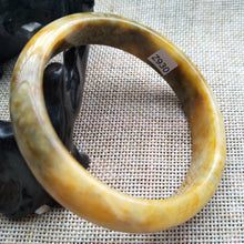 Load image into Gallery viewer, 10% OFF- 57/58/59 mm Certified Natural Yellow Jadeite Emerald A*Jade HandCarved Bangle Z930