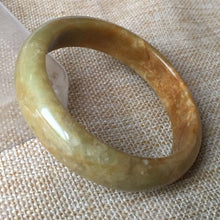 Load image into Gallery viewer, 10% OFF- 57/58/59mm Certified Natural Red Green Jadeite Emerald A*Jade HandCarved Bangle C004