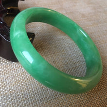 Load image into Gallery viewer, 10% OFF- 58/59/60mm Certified Natural Green Jadeite Emerald A*Jade HandCarved Bangle L038