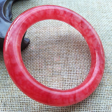 Load image into Gallery viewer, 10% OFF- 53/54/55mm Certified Natural Red Xiu Emerald A*Jade HandCarved Bangle Z921