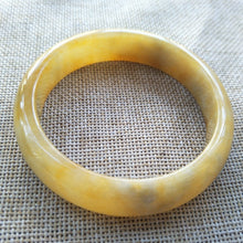 Load image into Gallery viewer, 10% OFF- 57/58/59mm Certified Natural Jadeite Emerald A*Jade Caved Bangle K105