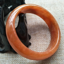 Load image into Gallery viewer, 10% OFF- 55/56/57mm Certified Natural Jadeite Emerald A*Jade Caved Bangle W559