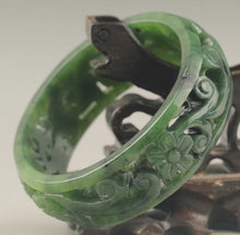 Load image into Gallery viewer, 10% OFF- 59/60/61mm Certified Chinese Natural Green Hetian Emerald A*Jade HandCaved Flower Hollowed Out Bangle A1940