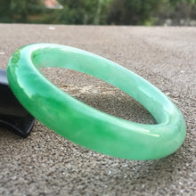 Load image into Gallery viewer, 10% OFF- 55/56/57mm Certified Natural Icy Jadeite Emerald A*Jade HandCarved Bangle B086