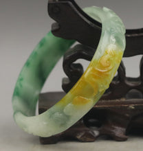 Load image into Gallery viewer, 10% OFF- 57/58/59mm Certified Natural 3 Color Jadeite Emerald A*Jade HandCarved Ruyi Flower Bangle NO.F205
