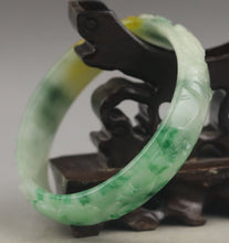Load image into Gallery viewer, 10% OFF- 57/58/59mm Certified Natural 3 Color Jadeite Emerald A*Jade HandCarved Ruyi Flower Bangle NO.F205