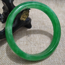 Load image into Gallery viewer, 10% OFF- 57/58/59mm Certified Natural Green Jadeite Emerald A*Jade HandCarved Bangle K113