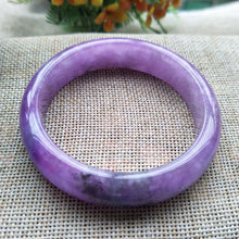 Load image into Gallery viewer, 10% OFF- 55/56/57mm Certified Natural Jadeite Emerald A*Jade HandCarved Bangle Z219