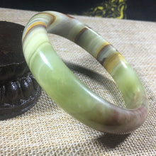 Load image into Gallery viewer, 10% OFF- 56/57/58mm Certified Natural Color Jadeite Emerald A*Jade HandCarved Bangle A202