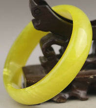Load image into Gallery viewer, 10% OFF- 60/61/62mm Certified Natural Jadeite Emerald A*Jade HandCarved Bangle NO.G352