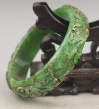 Load image into Gallery viewer, 10% OFF- 60/61/62 mm Certified Natural Green Jadeite Emerald A*Jade HandCarved Bangle A1940
