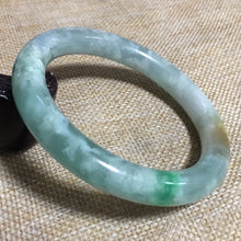 Load image into Gallery viewer, 10% OFF- 58/59/60mm Certified Natural 3 Color Jadeite Emerald A*Jade HandCarved Bangle L059