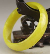 Load image into Gallery viewer, 10% OFF- 60/61/62mm Certified Natural Jadeite Emerald A*Jade HandCarved Bangle NO.G352