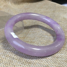 Load image into Gallery viewer, 10% OFF- 59/60/61mm Certified Natural Lavender Jadeite Emerald A*Jade HandCarved Bangle HA2114